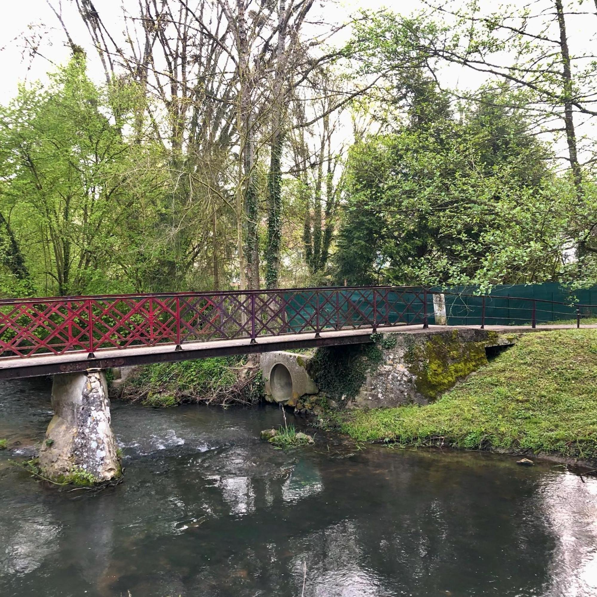 Le Surmelin Bed & Breakfast 'Ombres' Baulne-en-Brie Exterior foto